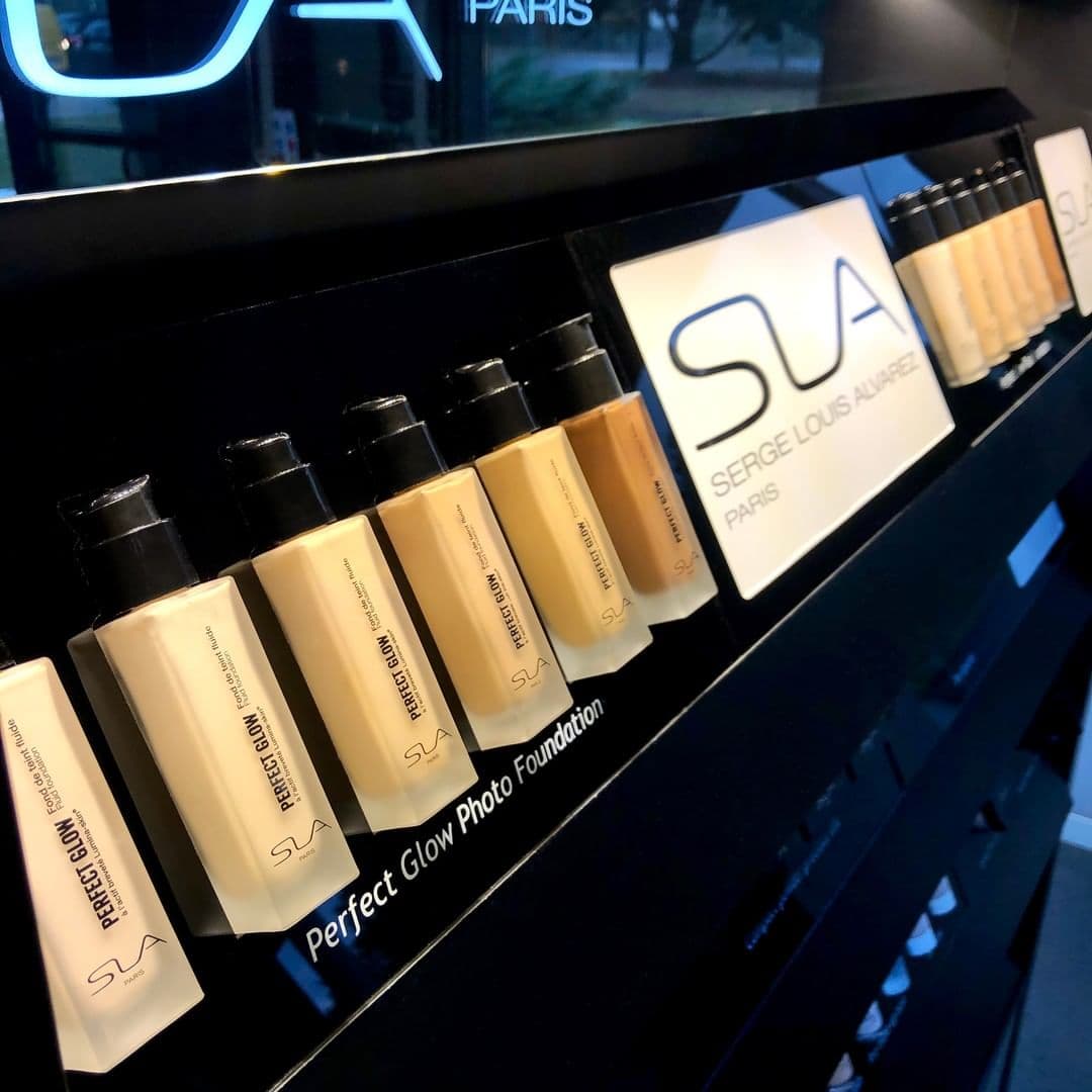 Make-UP Verkooppunt van SLA Paris