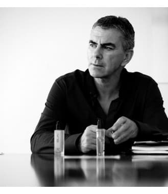 Serge Louis Alvarez, "Le cr&eacute;ateur", internationaal erkende professionele visagist